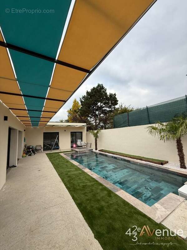 Maison à ANDREZIEUX-BOUTHEON