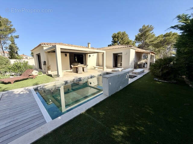 Maison à EGUILLES