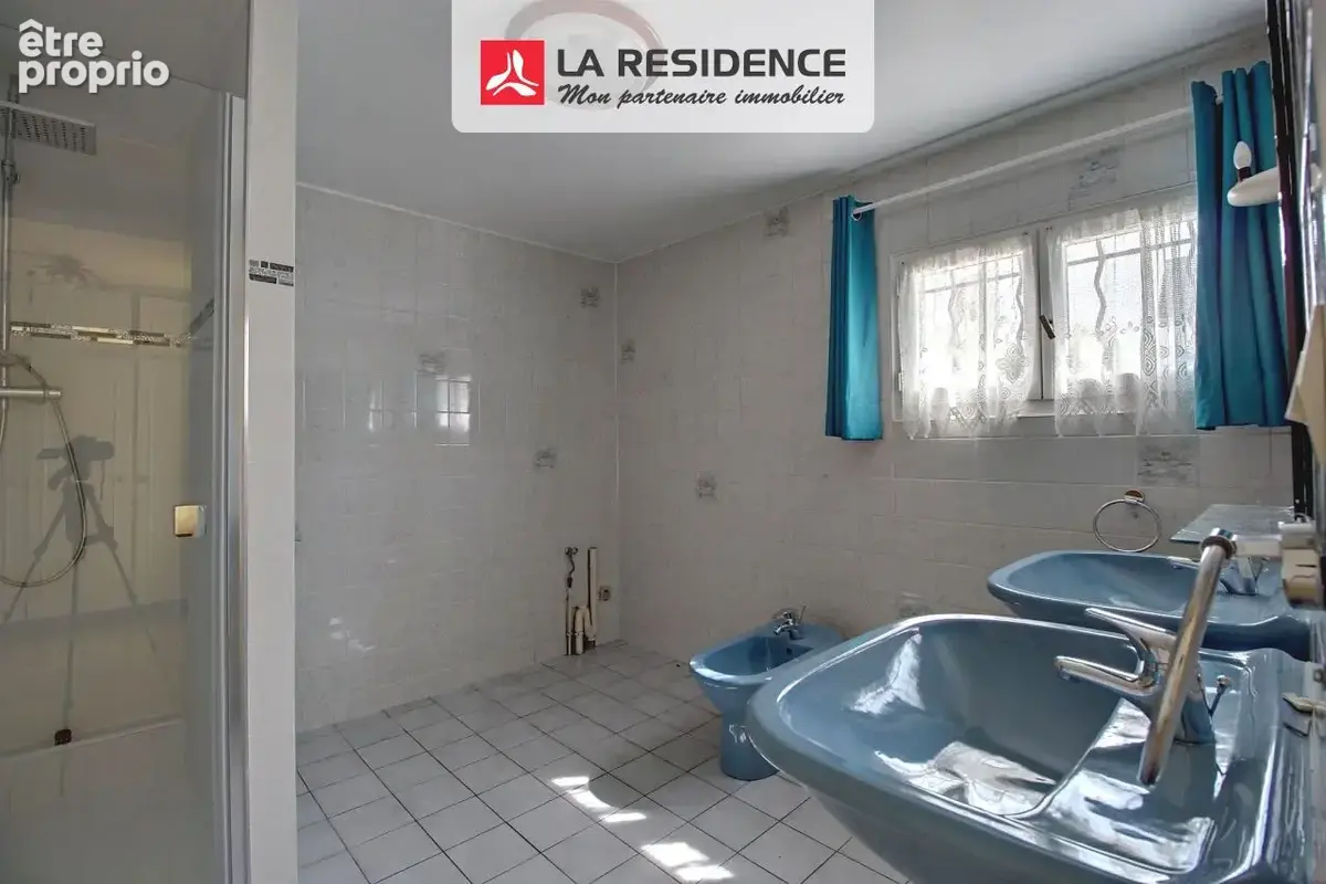 Maison 6 pièces 122 m² à vendre à Saint-Etienne-Du-Rouvray (76800) - photo 7