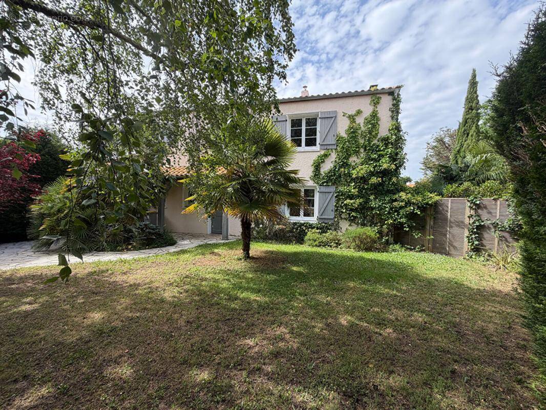 Maison à BASSE-GOULAINE