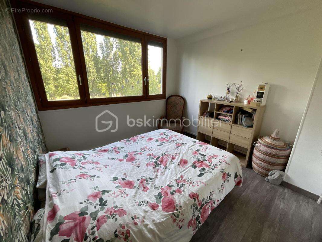 Beau duplex de 62 m² à 12 min à pied du rer b la croix-de-berny (limite antony) - photo 15