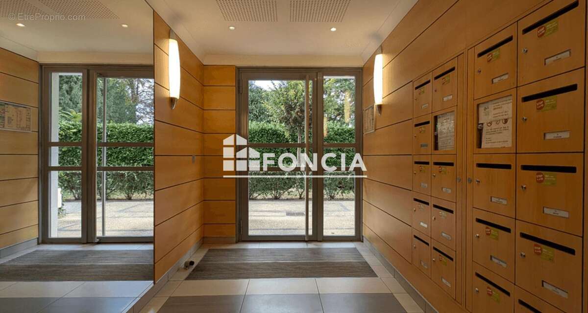 Appartement à CHILLY-MAZARIN