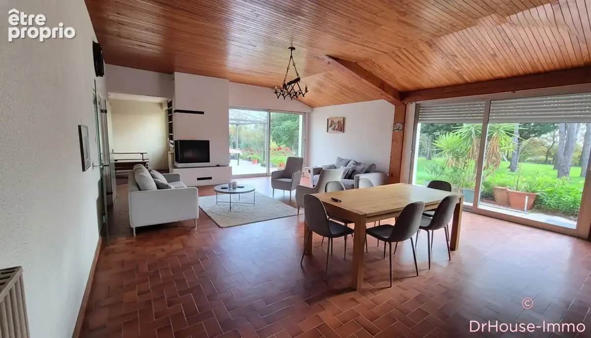 Maison 13 pièces 276 m² à vendre à Mareuil-Sur-Lay-Dissais (85320) - photo 7