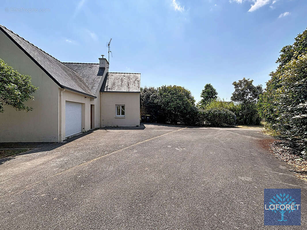 Maison Tregunc 8 pièce(s) 150 m² - photo 15
