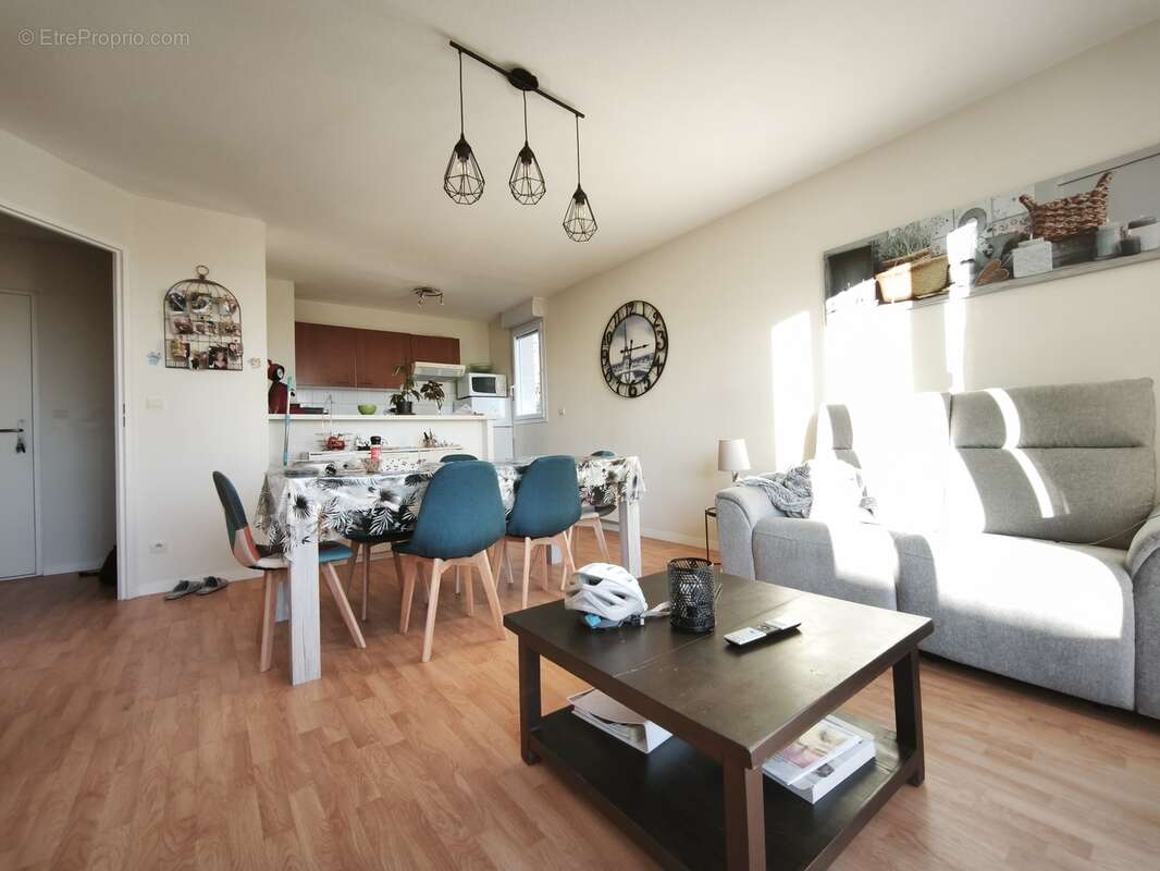 Appartement 56 m² à Soyaux  - photo 26