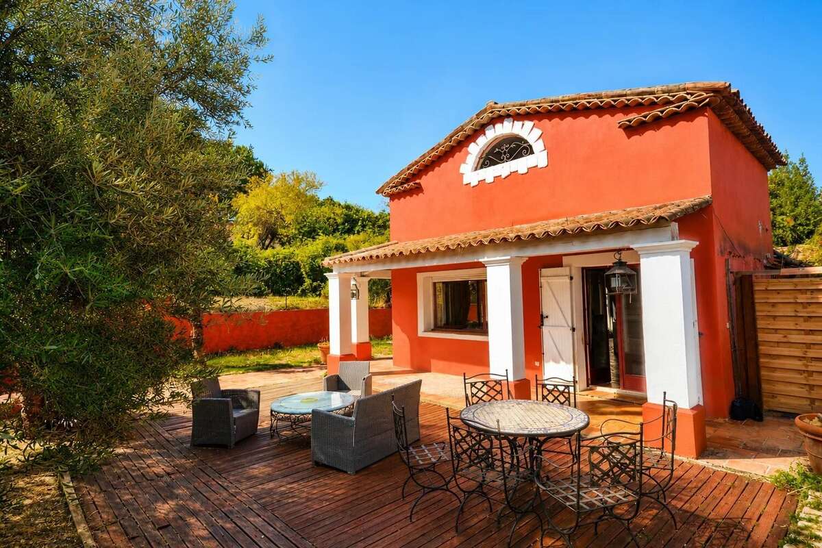 Maison 120 m² à Mougins  - photo 2