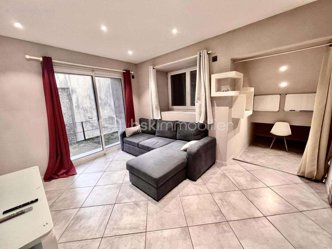 Appartement à SAINT-JEAN-DE-MAURIENNE