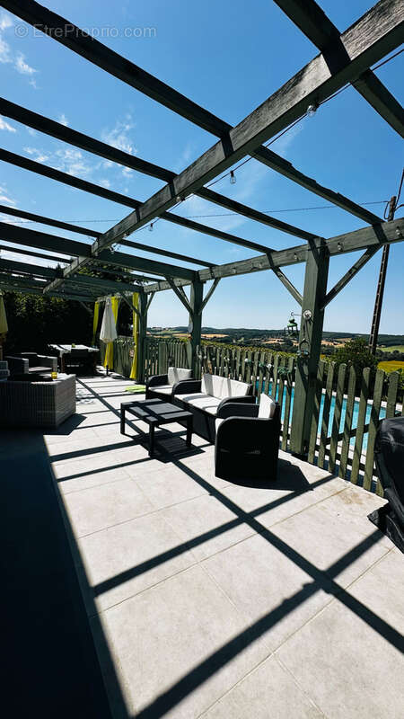 Maison T5 avec piscine - photo 7