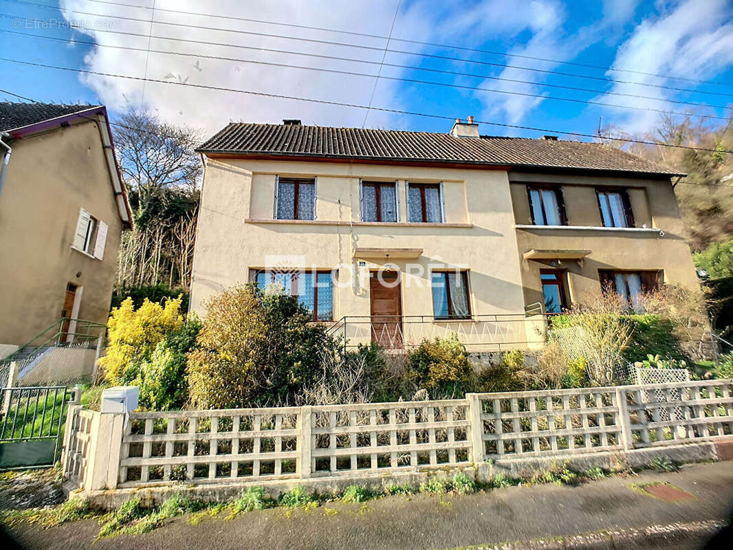 Maison avec Cave et Garage - photo 2