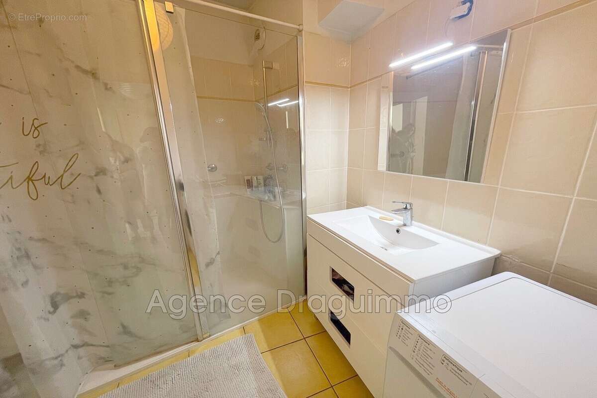 Appartement à DRAGUIGNAN