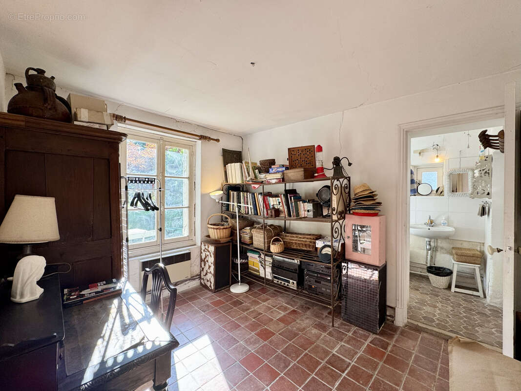 Maison à COULOMMIERS