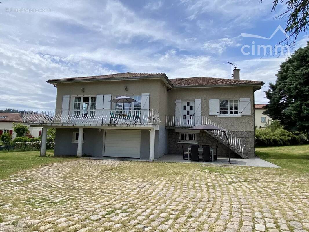 Maison à ROCHE-LA-MOLIERE