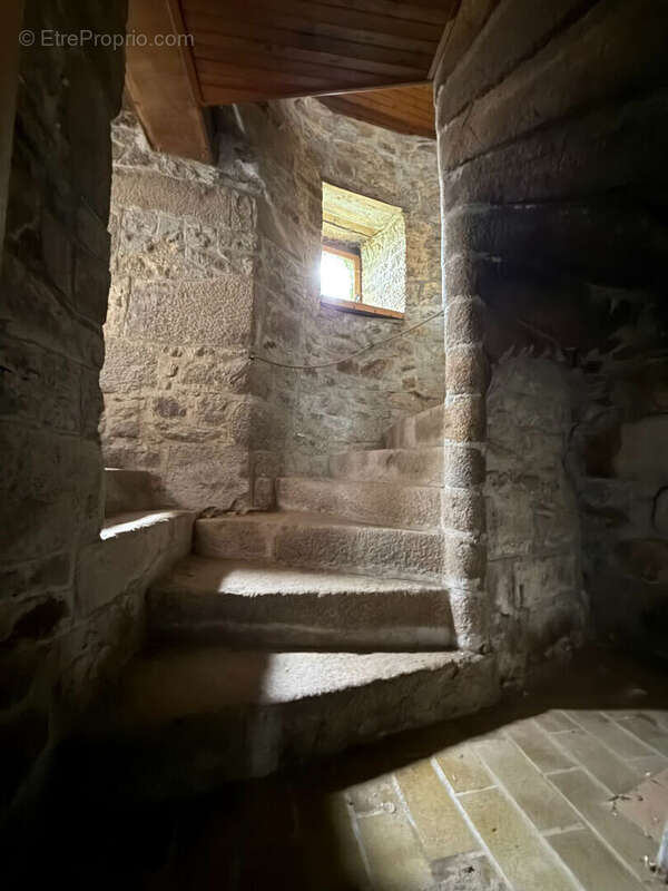 Maison à SAINT-MARCAN