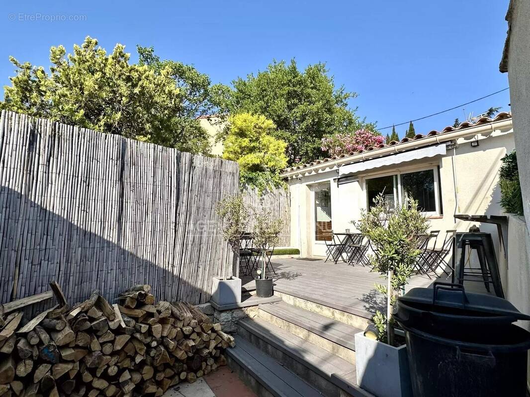 Commerce à LE BEAUSSET