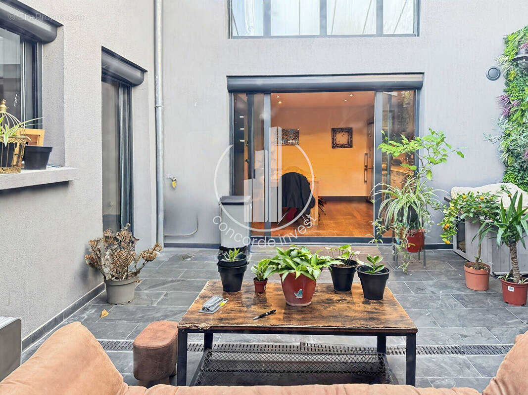 Appartement à NANTERRE