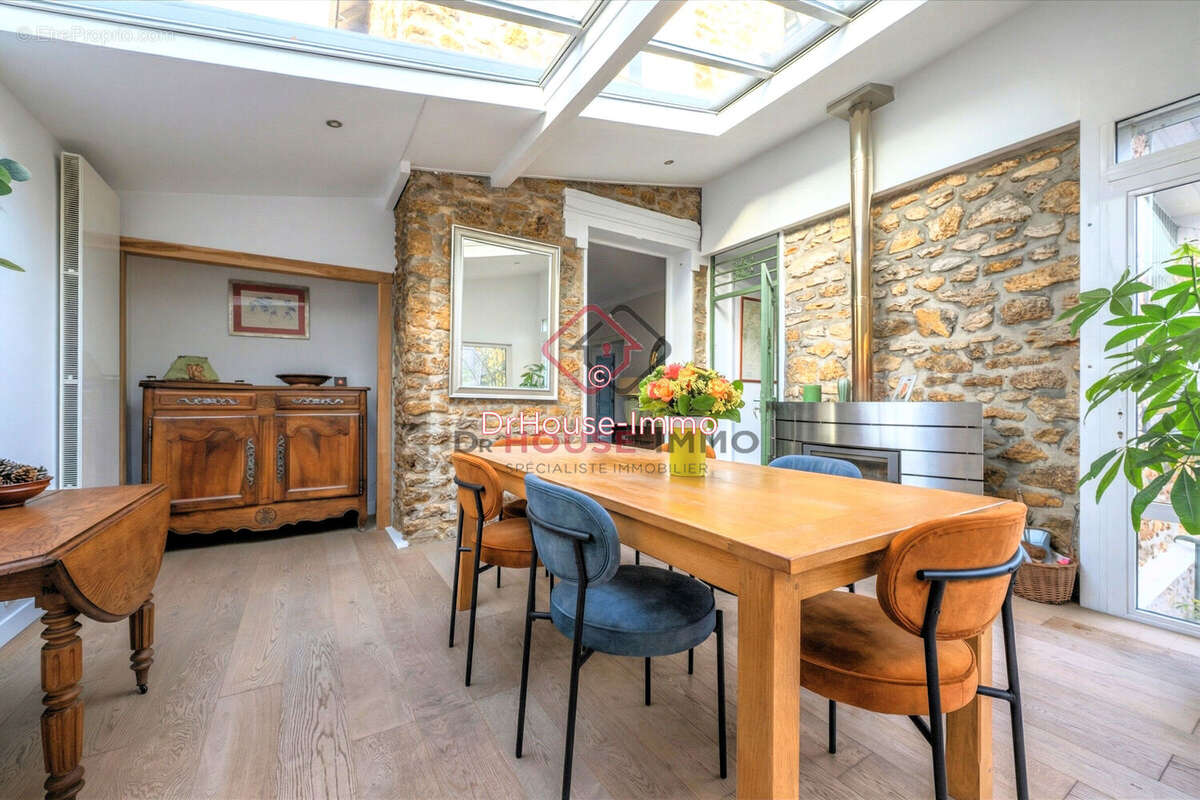 Maison à LE RAINCY
