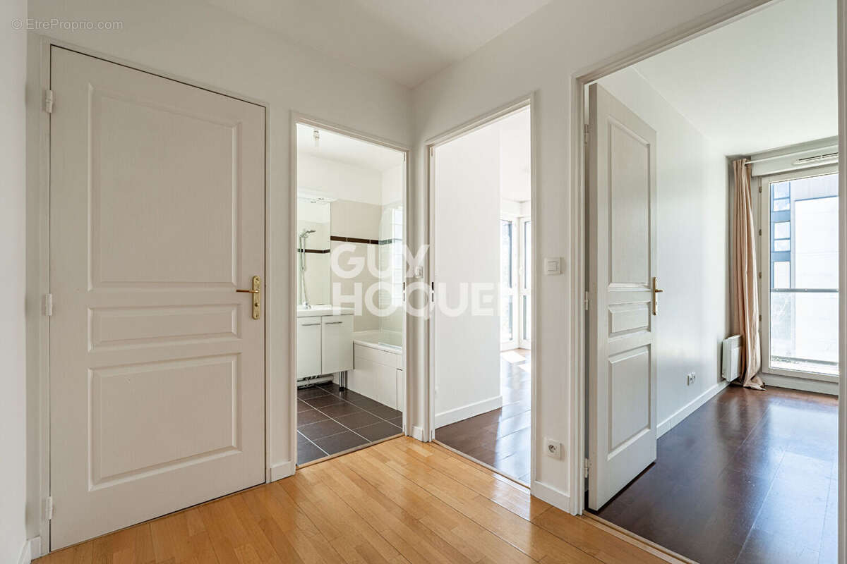 Appartement à ASNIERES-SUR-SEINE