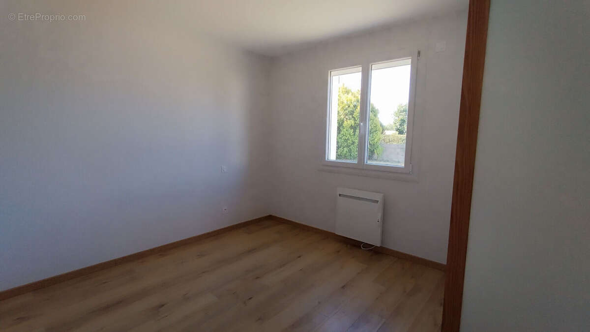 Maison à SAINTE-PAZANNE