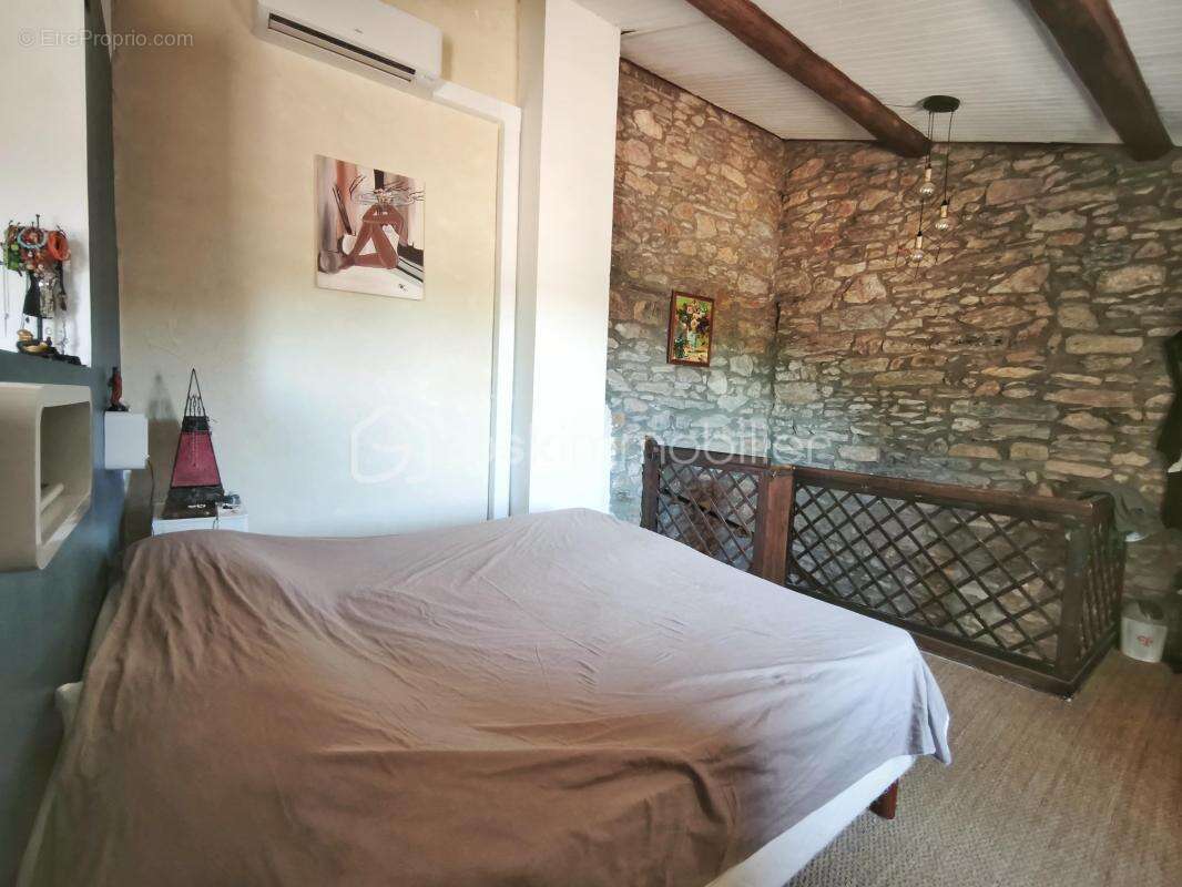 Maison de caractère de 179 m² avec suite indépendante bien-être, garage et patio – Faugères - photo 4