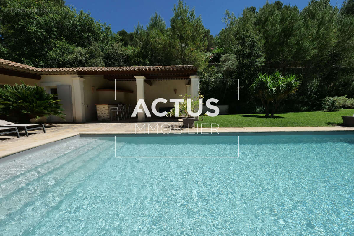 Maison à SALON-DE-PROVENCE