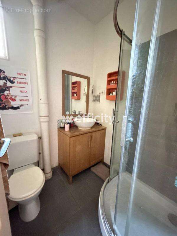 Appartement à PARIS-20E