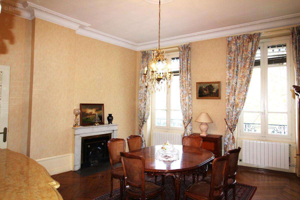 Appartement à LYON-7E