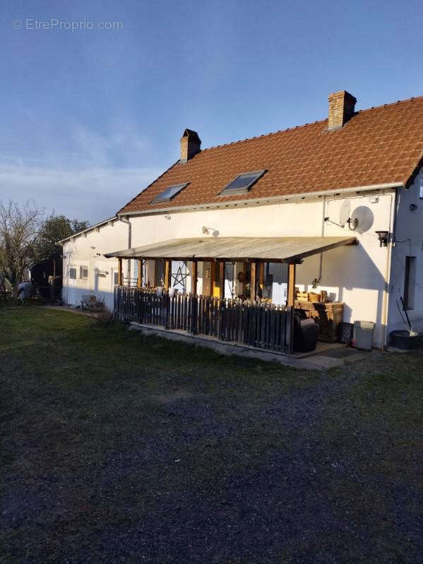 Maison à LA NOCLE-MAULAIX