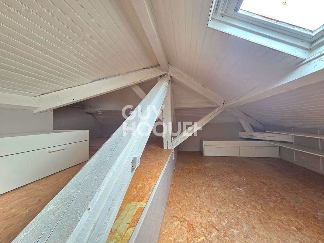 Maison à RILLIEUX-LA-PAPE