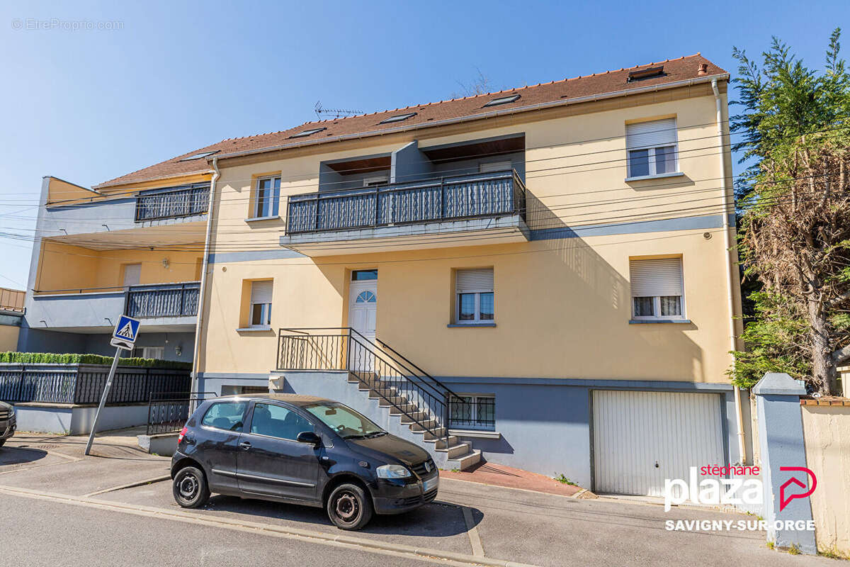 Appartement 3 pièces, 2 chambres, deux stationnements et un balcon - photo 13