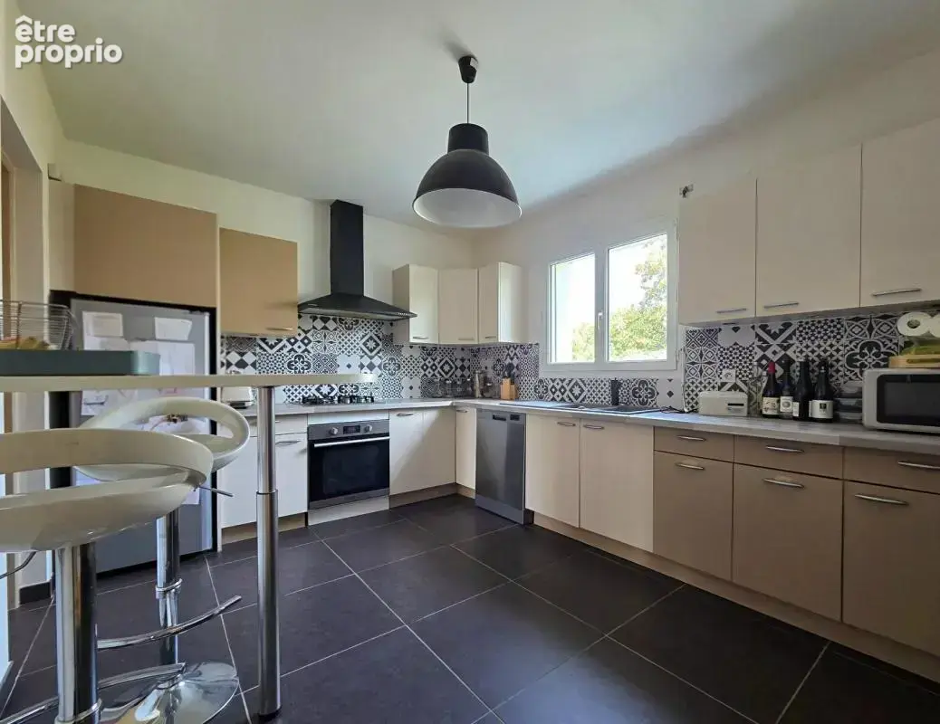 Maison Avrille 5 pièce(s) 131 m2 - photo 4