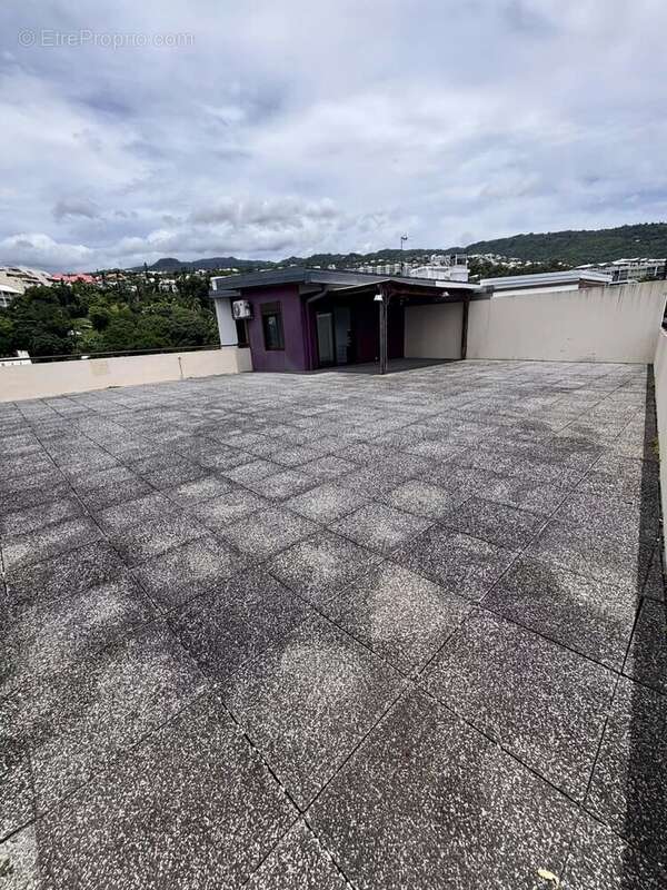 Appartement à SAINT-DENIS