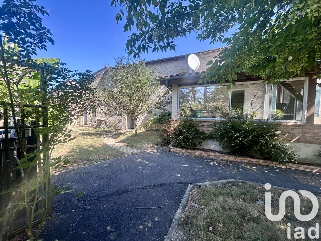 Photo 3 - Maison à SAINT-SEVE