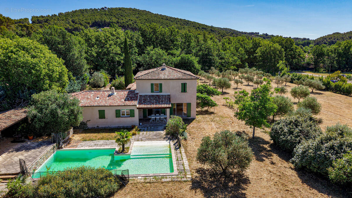 Maison à DRAGUIGNAN