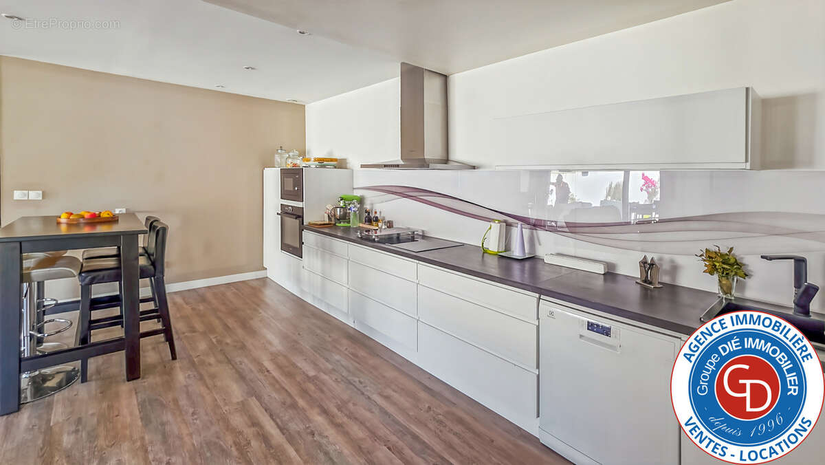 Villa rénovée 2 chambres (possiblité 3) sur terrain de 440 m2 - photo 13