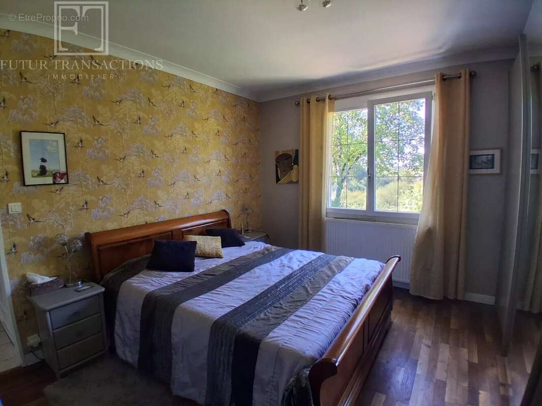 Maison à CHATEAU-L&#039;EVEQUE