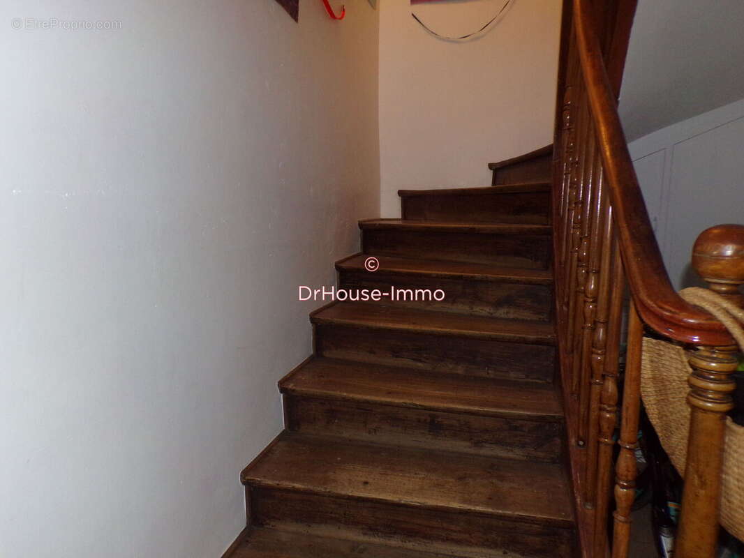 Maison 149 m² à Vielmur-Sur-Agout  - photo 5