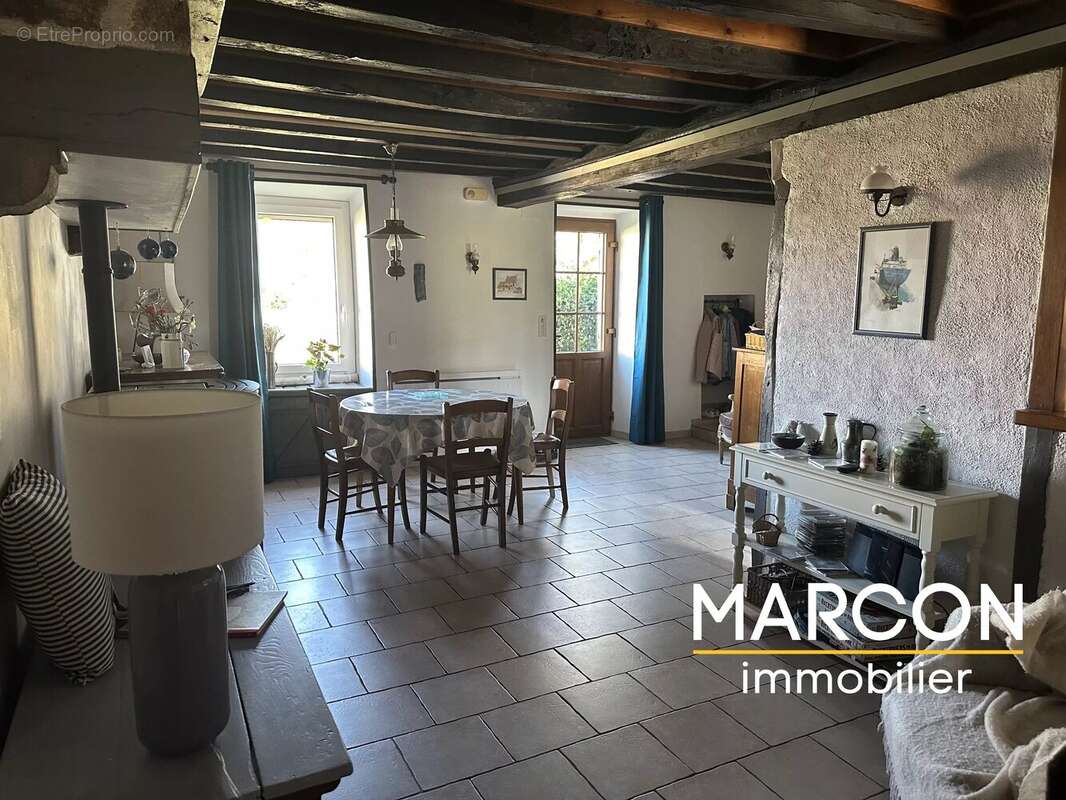 Maison à NOTH
