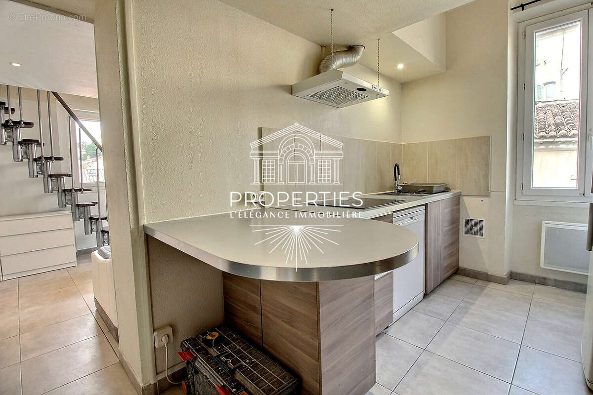 Appartement à HYERES
