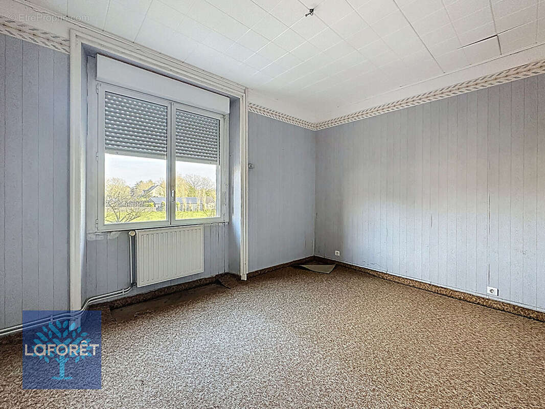 Maison à ERCE-PRES-LIFFRE