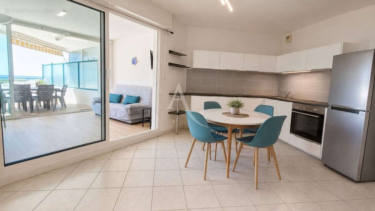 Appartement  T2 Cabine  50m2 CORNICHE - photo 2