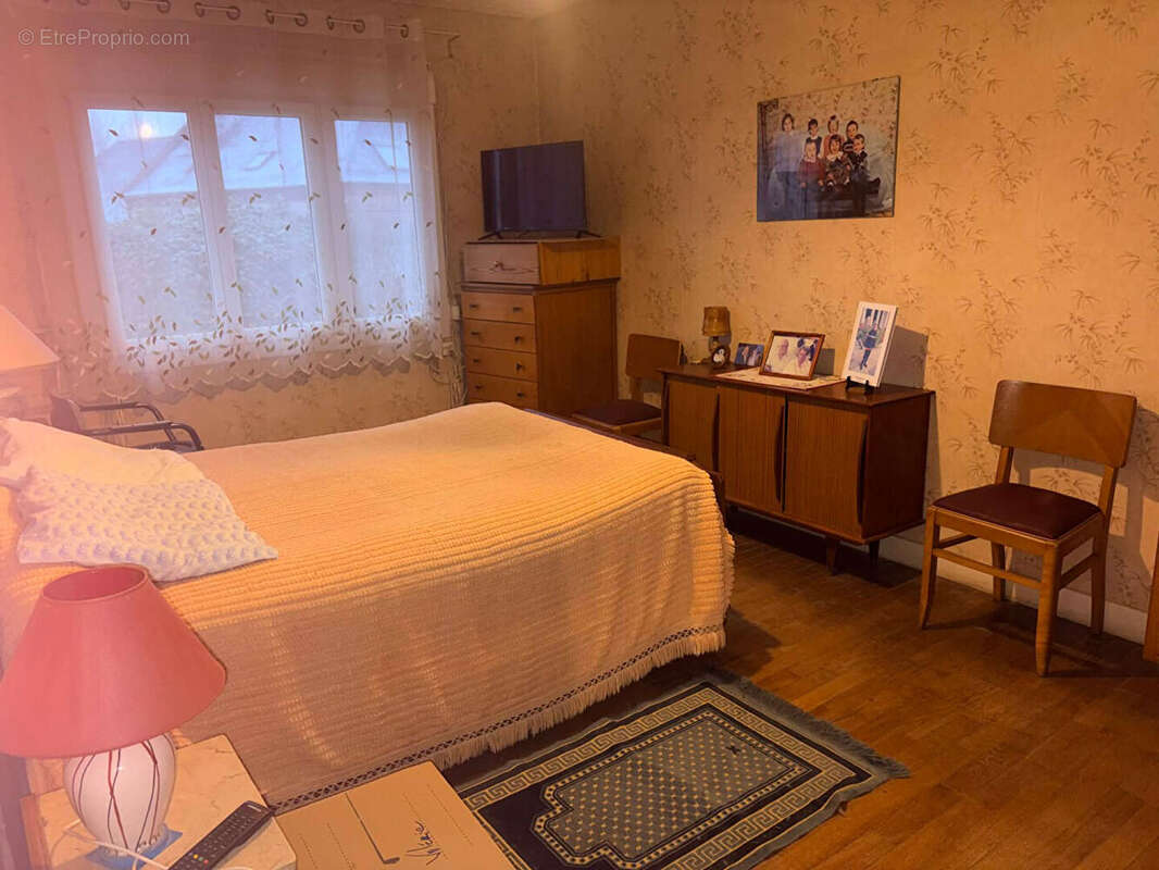 Maison à SAINS-RICHAUMONT