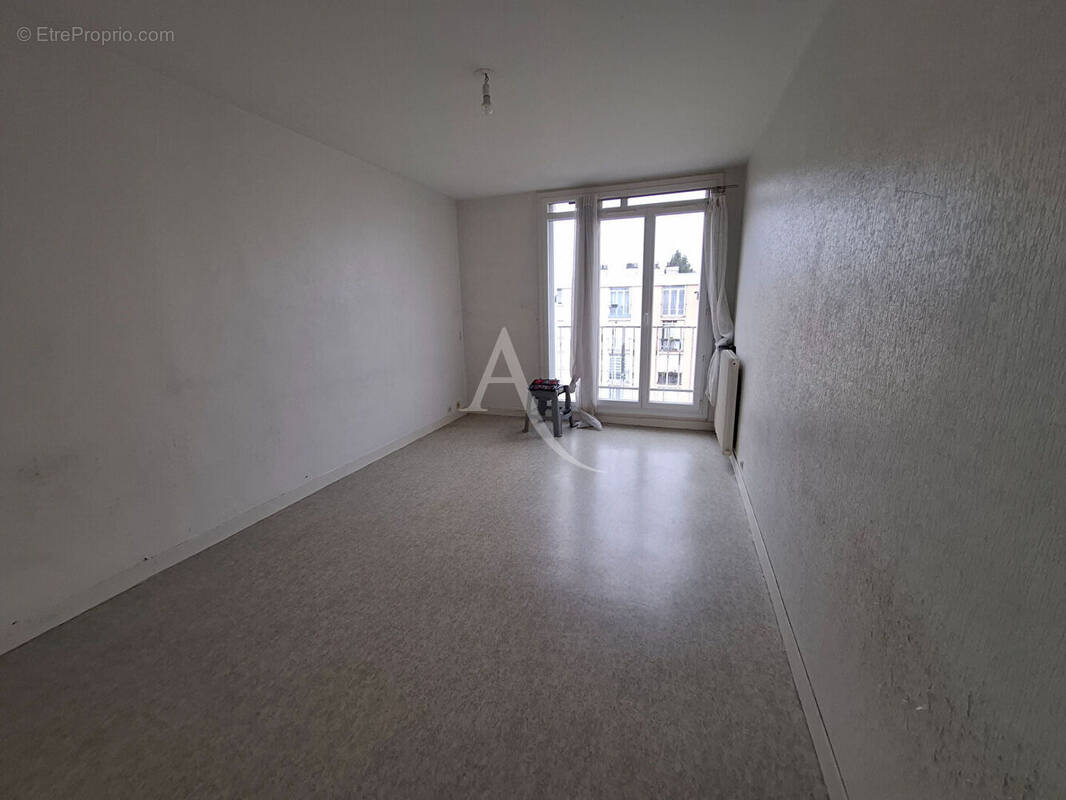 Appartement à LIMEIL-BREVANNES