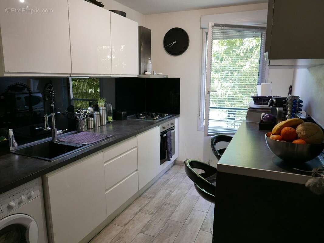 Appartement à TASSIN-LA-DEMI-LUNE