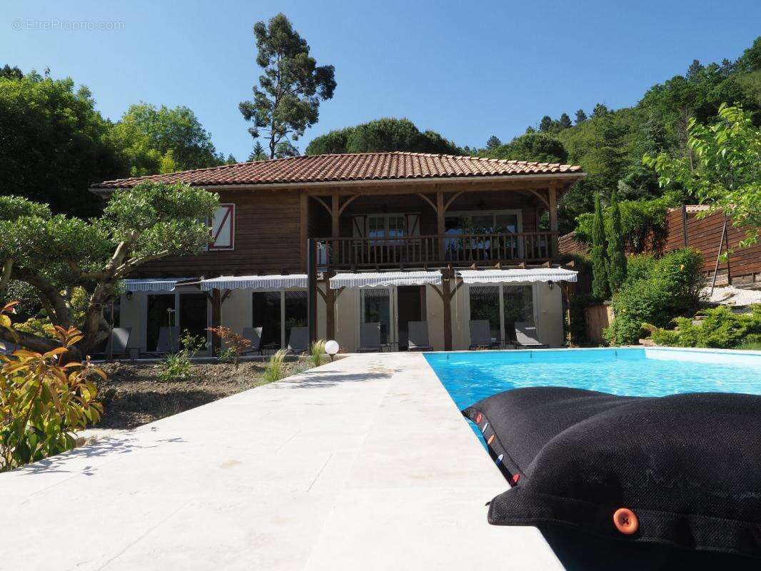 Maison à QUILLAN