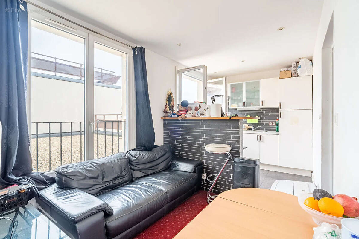 Appartement Villeneuve-la-Garenne 1 pièce 26 m² - Vendu loué - photo 2