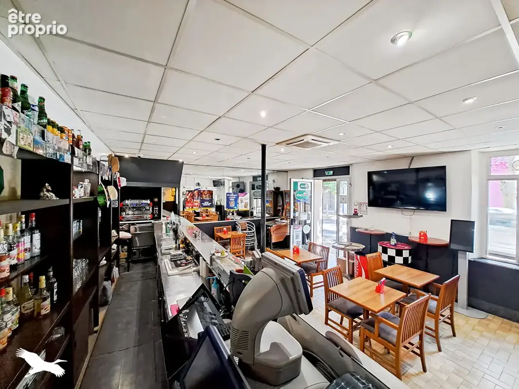 À VENDRE Fonds de commerce bar débit de boissons à Marseille - photo 6