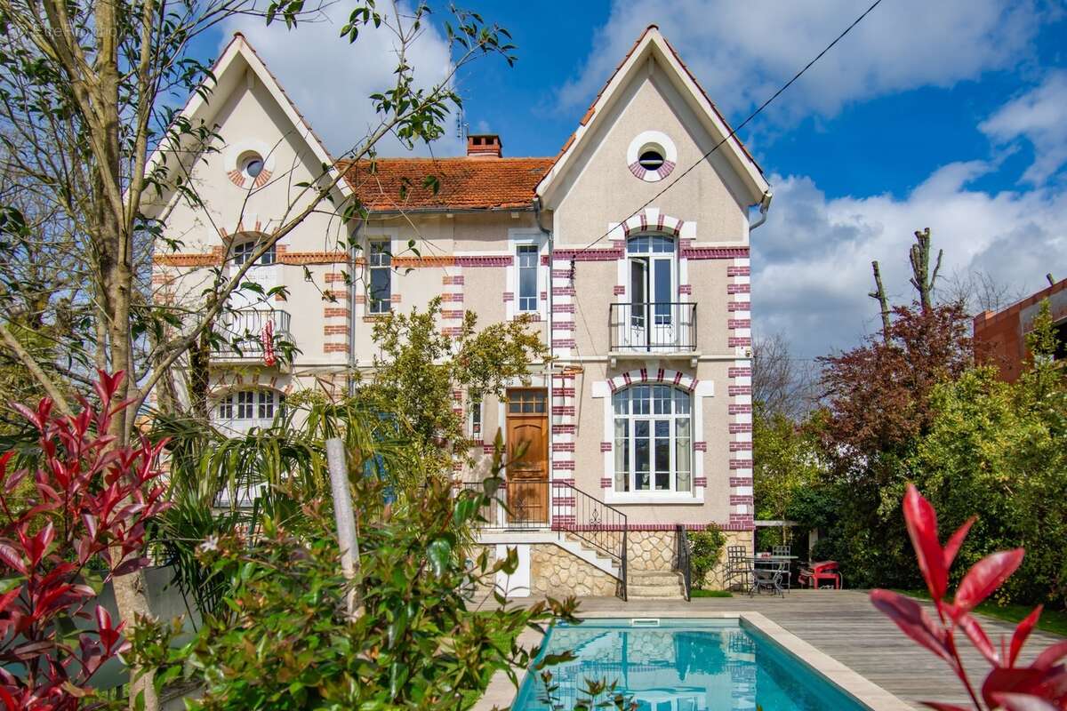 Royan - villa année 30 a deux pas de pontaillac - photo 15