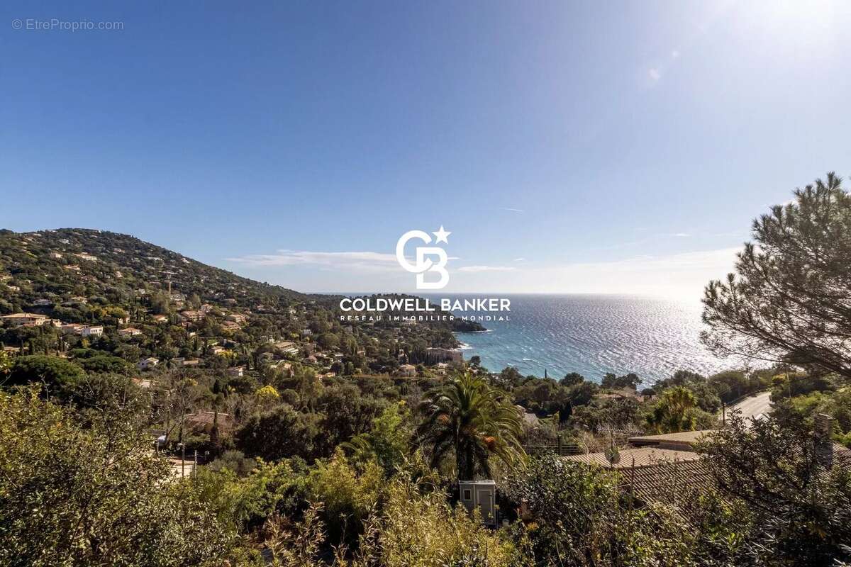 Maison à RAYOL-CANADEL-SUR-MER