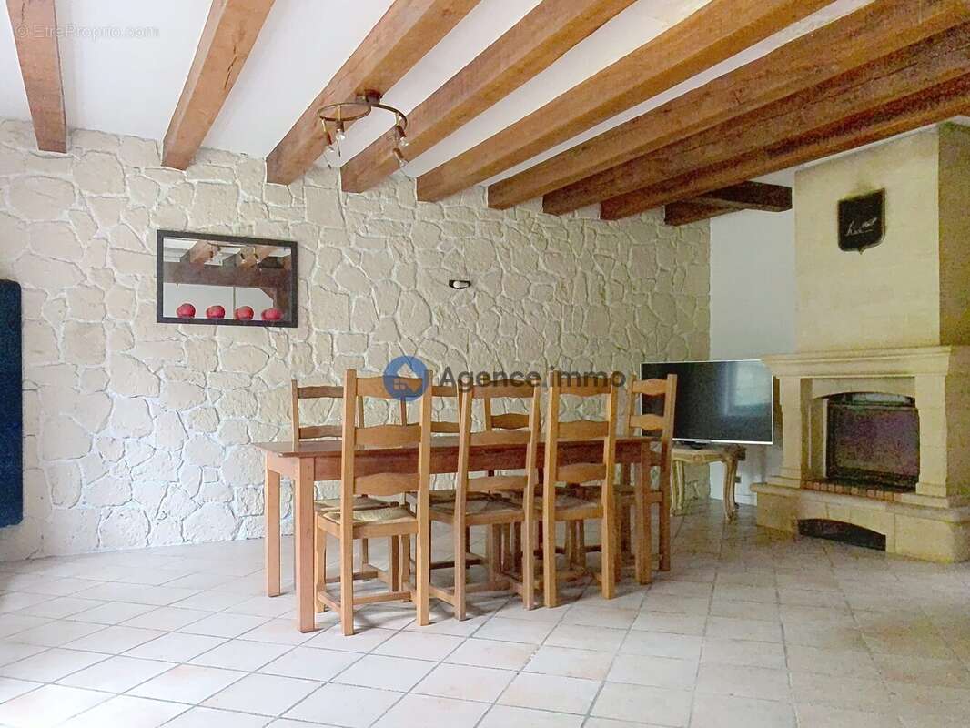 Maison à CHATEAU-LA-VALLIERE