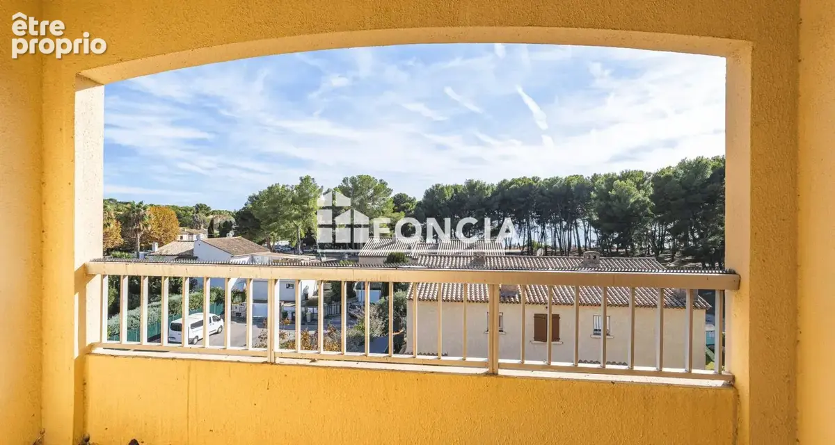 Saint-Mandrier-sur-Mer — Studio vue pinède et mer, accès direct à la plage - photo 3